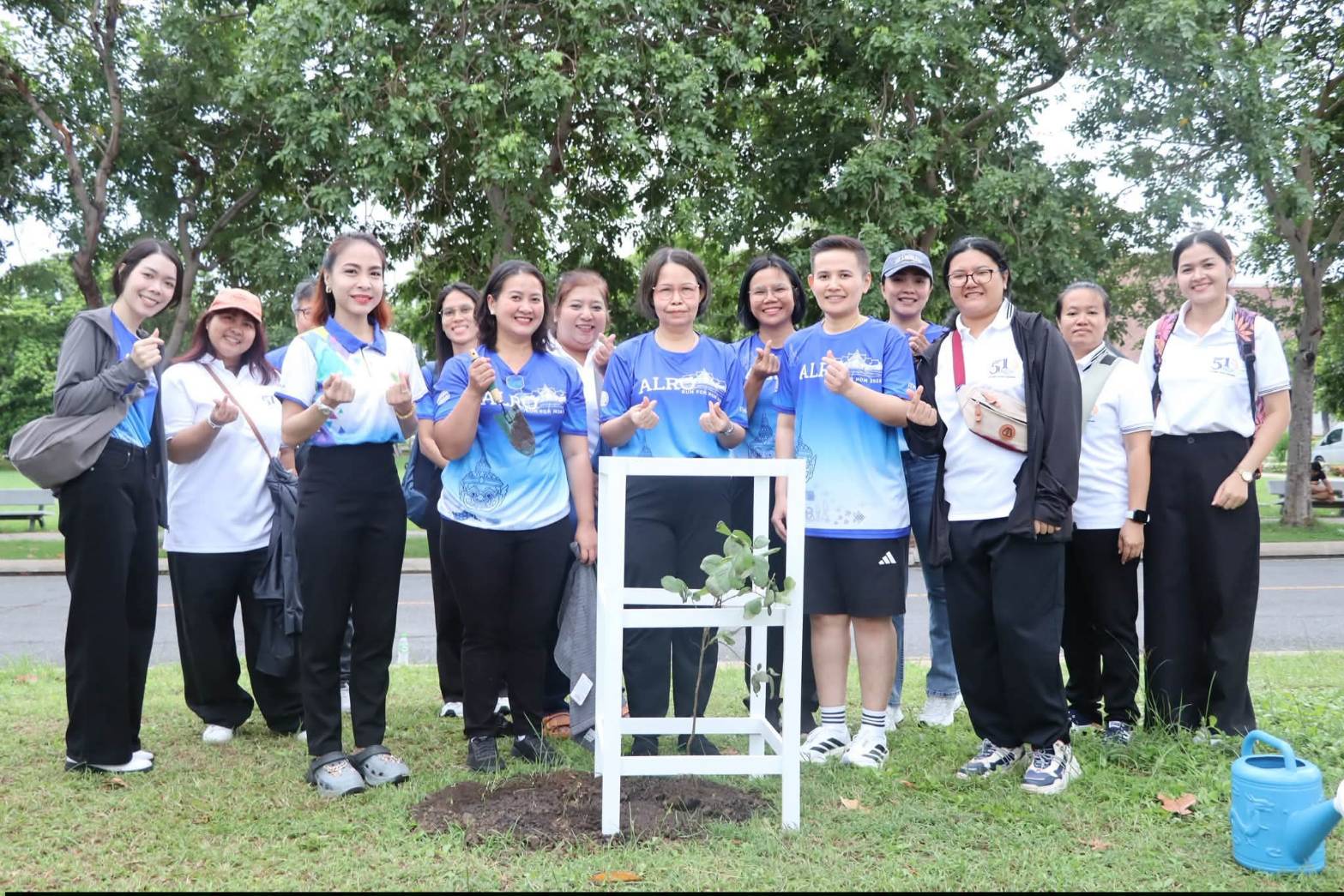 title - รมช.กษ. เปิดงาน “เดิน - วิ่ง เพื่อน้อมรำลึกในพระมหากรุณาธิคุณของสมเด็จพระนางเจ้าสิริกิติ์ พระบรมราชินีนาถ พระบรมราชชนนี พันปีหลวง ประจำปี พ.ศ. 2569” ณ ศูนย์ส่งเสริมและพัฒนาอาชีพเสริมนอกภาคการเกษตร